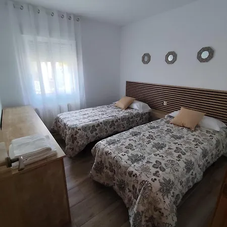 Nyaraló A Pistina